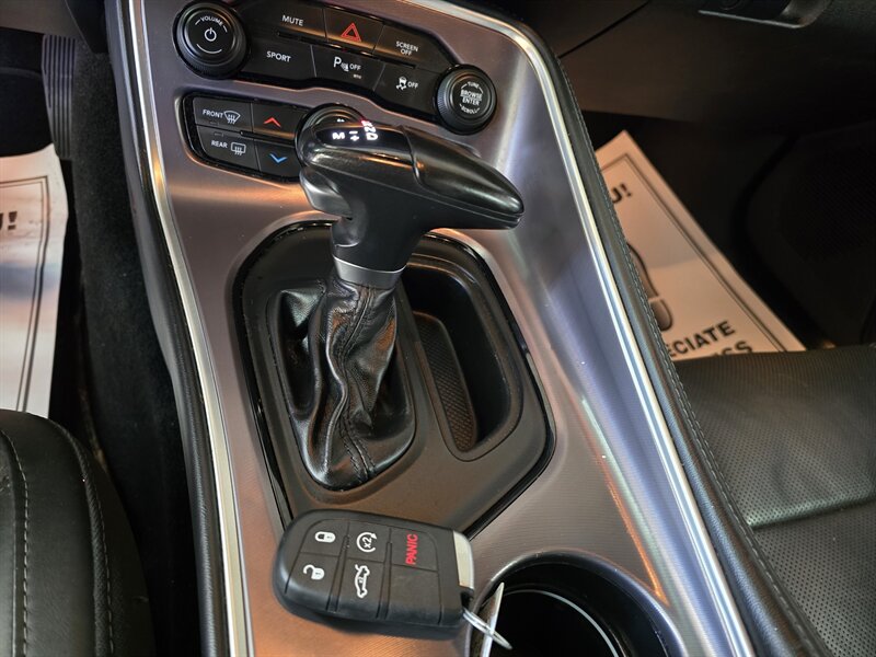 2020 Dodge Challenger SXT 2DR COUPE - Photo 18 - Hamilton, OH 45015