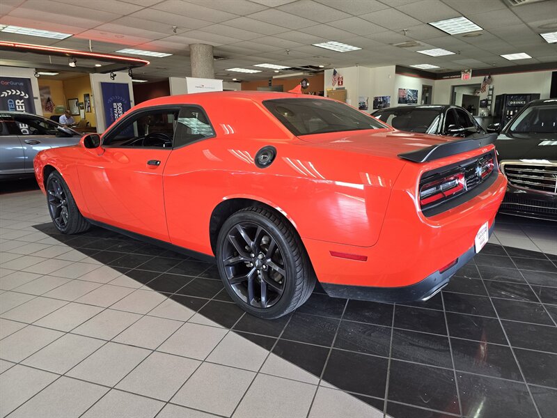 2020 Dodge Challenger SXT 2DR COUPE - Photo 6 - Hamilton, OH 45015