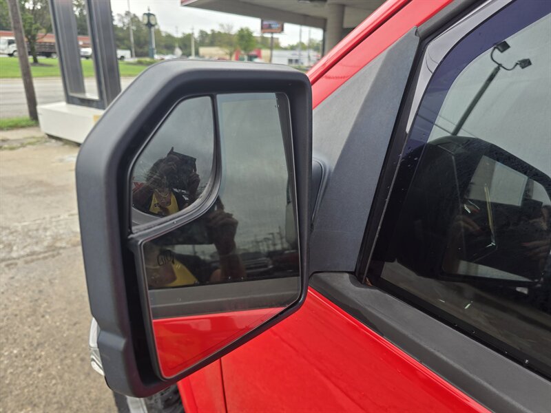 2015 Ford F-150 XLT EXTENDED CAB 4X4 - Photo 28 - Hamilton, OH 45015