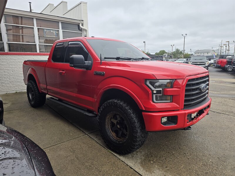 2015 Ford F-150 XLT EXTENDED CAB 4X4 - Photo 3 - Hamilton, OH 45015