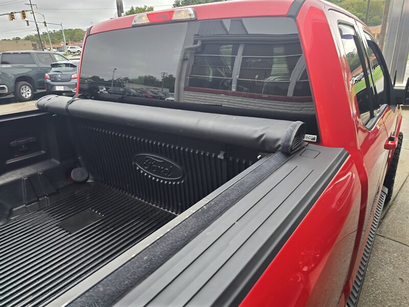 2015 Ford F-150 XLT EXTENDED CAB 4X4 - Photo 38 - Hamilton, OH 45015
