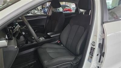 2021 Kia K5 LXS 4DR SEDAN   - Photo 10 - Hamilton, OH 45015