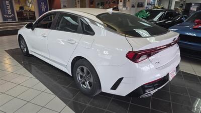 2021 Kia K5 LXS 4DR SEDAN   - Photo 8 - Hamilton, OH 45015