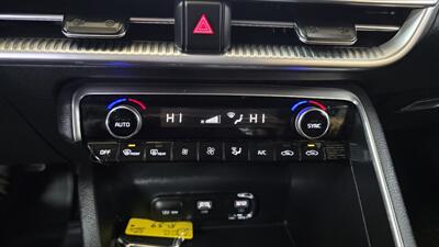 2021 Kia K5 LXS 4DR SEDAN   - Photo 17 - Hamilton, OH 45015