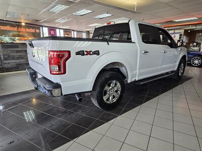 2016 Ford F-150 XLT SUPER CREW 4X4 - Photo 4 - Hamilton, OH 45015