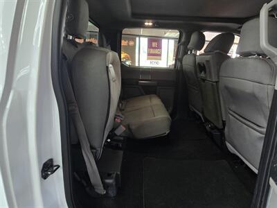 2016 Ford F-150 XLT SUPER CREW 4X4 - Photo 16 - Hamilton, OH 45015