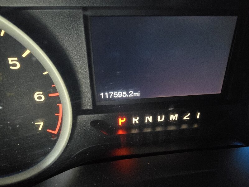 2016 Ford F-150 XLT SUPER CREW 4X4 - Photo 20 - Hamilton, OH 45015