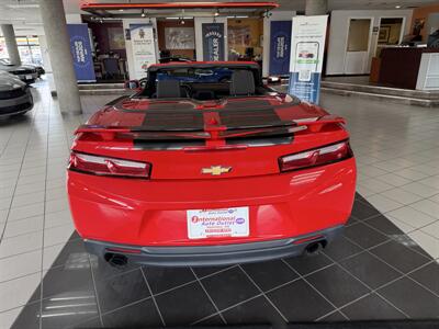 2016 Chevrolet Camaro LT 2DR CONVERTIBLE - Photo 9 - Hamilton, OH 45015