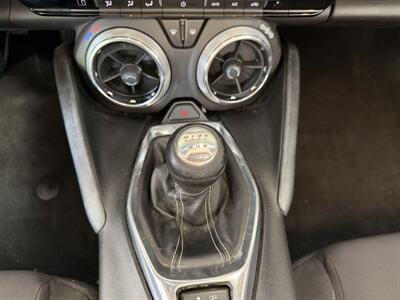2016 Chevrolet Camaro LT 2DR CONVERTIBLE - Photo 17 - Hamilton, OH 45015