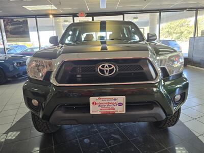 2014 Toyota Tacoma V6  4DR CREW CAB 4X4   - Photo 2 - Hamilton, OH 45015