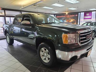 2013 GMC Sierra 1500 SLE-CREW CAB-4X4/HEMI   - Photo 4 - Hamilton, OH 45015