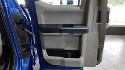 2017 Ford F-150 XL 4DR EXTENDED CAB 4X4   - Photo 22 - Hamilton, OH 45015