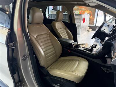 2017 Ford Edge SEL   - Photo 28 - Hamilton, OH 45015