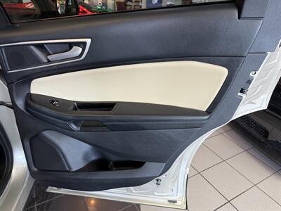 2017 Ford Edge SEL   - Photo 26 - Hamilton, OH 45015