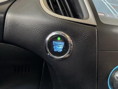 2017 Ford Edge SEL   - Photo 18 - Hamilton, OH 45015