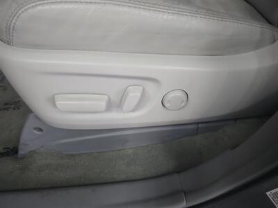 2011 Toyota Sienna XLE 8-Passenger 4DR MINI-VAN   - Photo 20 - Hamilton, OH 45015
