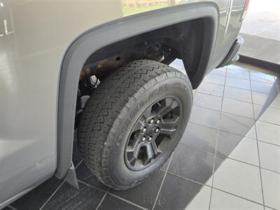 2017 GMC Sierra 1500 ALLTERRAIN 4DR EXTENDED CAB 4X4   - Photo 33 - Hamilton, OH 45015