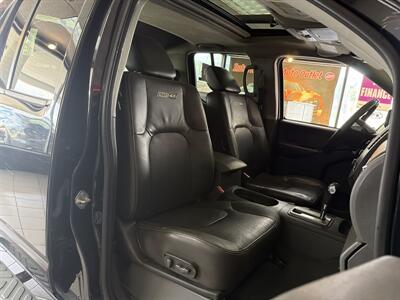 2019 Nissan Frontier PRO-4X 4DR CREWCAB 4X4   - Photo 15 - Hamilton, OH 45015