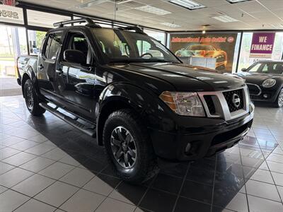 2019 Nissan Frontier PRO-4X 4DR CREWCAB 4X4   - Photo 4 - Hamilton, OH 45015