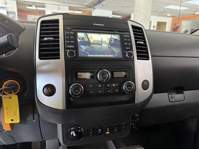 2019 Nissan Frontier PRO-4X 4DR CREWCAB 4X4   - Photo 21 - Hamilton, OH 45015