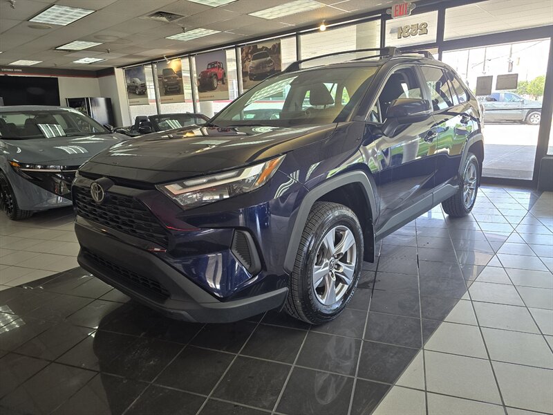 2022 Toyota RAV4 XLE 4DR SUV AWD   - Photo 1 - Hamilton, OH 45015