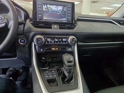 2022 Toyota RAV4 XLE 4DR SUV AWD - Photo 24 - Hamilton, OH 45015