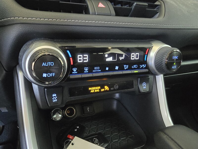 2022 Toyota RAV4 XLE 4DR SUV AWD - Photo 22 - Hamilton, OH 45015