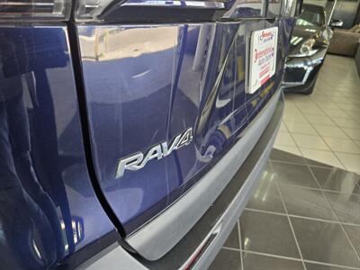 2022 Toyota RAV4 XLE 4DR SUV AWD - Photo 30 - Hamilton, OH 45015