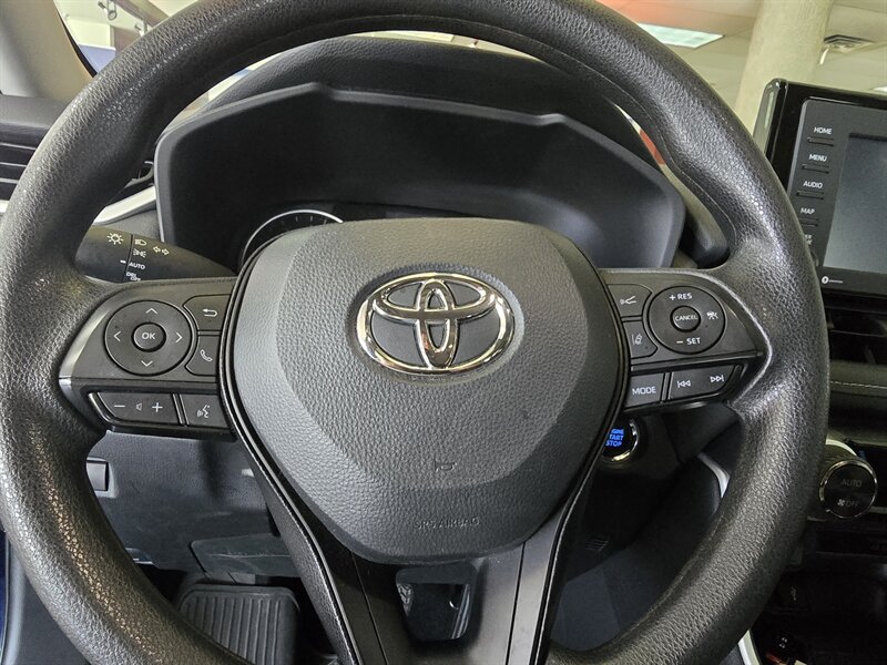 2022 Toyota RAV4 XLE 4DR SUV AWD - Photo 20 - Hamilton, OH 45015