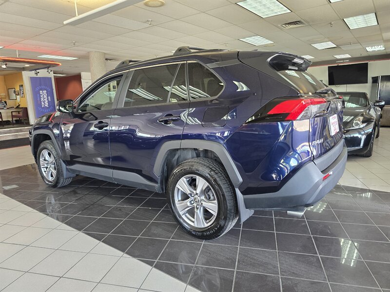 2022 Toyota RAV4 XLE 4DR SUV AWD - Photo 6 - Hamilton, OH 45015