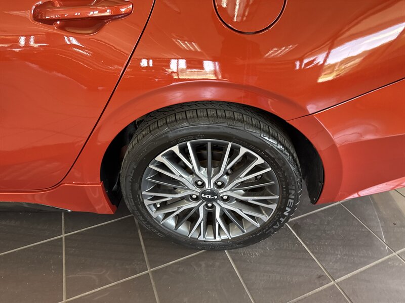 2023 Kia Forte GT-Line - Photo 31 - Hamilton, OH 45015