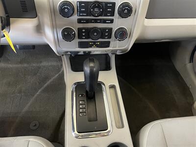 2012 Ford Escape XLT   - Photo 15 - Hamilton, OH 45015
