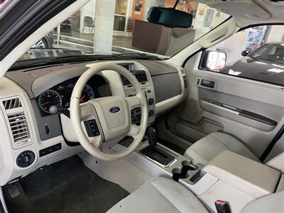2012 Ford Escape XLT   - Photo 11 - Hamilton, OH 45015