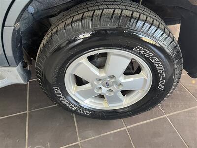 2012 Ford Escape XLT   - Photo 29 - Hamilton, OH 45015
