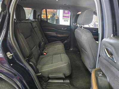 2017 GMC Acadia SLE-2 4DR SUV   - Photo 15 - Hamilton, OH 45015