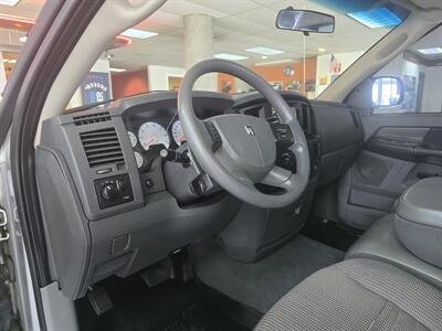2007 Dodge Ram 1500 Laramie   - Photo 6 - Hamilton, OH 45015