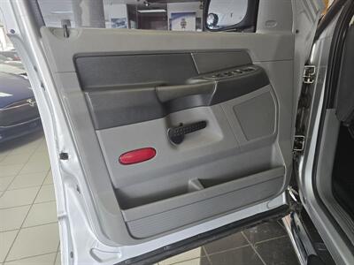 2007 Dodge Ram 1500 Laramie   - Photo 7 - Hamilton, OH 45015