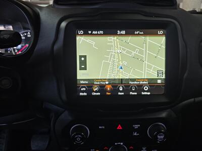 2023 Jeep Renegade Latitude 4DR SUV 4X4   - Photo 23 - Hamilton, OH 45015