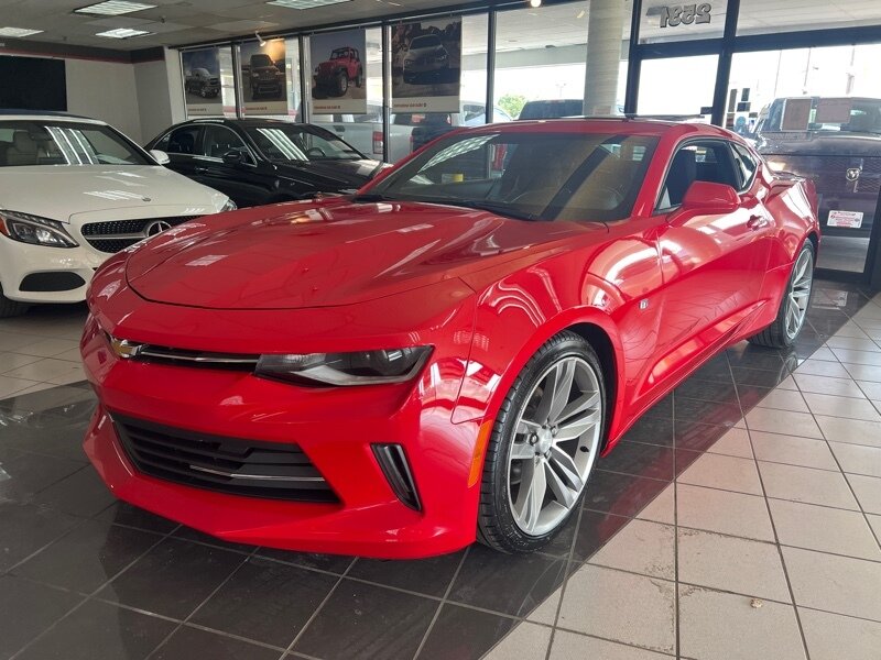 2018 Chevrolet Camaro LT 2DR COUPE - Photo 1 - Hamilton, OH 45015