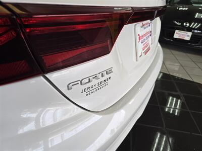 2023 Kia Forte LXS 4DR SEDAN - Photo 27 - Hamilton, OH 45015