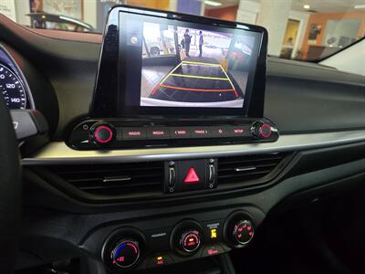 2023 Kia Forte LXS 4DR SEDAN - Photo 19 - Hamilton, OH 45015