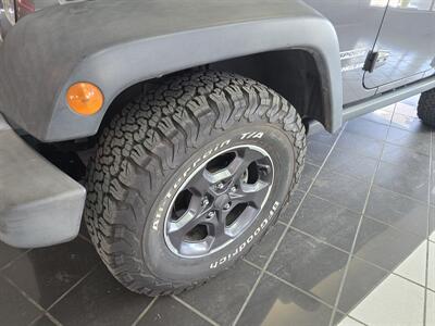2016 Jeep Wrangler Sport 4DR SUV 4X4   - Photo 27 - Hamilton, OH 45015