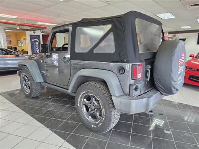 2016 Jeep Wrangler Sport 4DR SUV 4X4   - Photo 6 - Hamilton, OH 45015