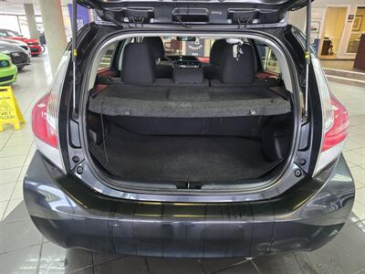 2016 Toyota Prius c Two 4DR HATCHBACK   - Photo 18 - Hamilton, OH 45015
