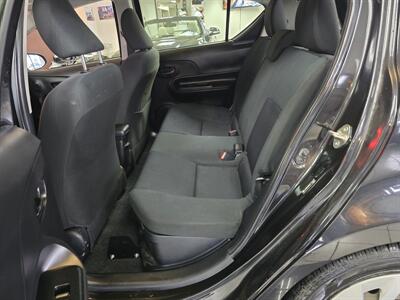 2016 Toyota Prius c Two 4DR HATCHBACK   - Photo 12 - Hamilton, OH 45015