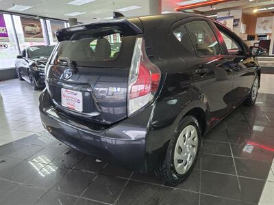 2016 Toyota Prius c Two 4DR HATCHBACK   - Photo 5 - Hamilton, OH 45015