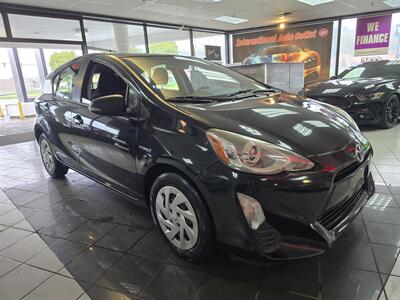 2016 Toyota Prius c Two 4DR HATCHBACK   - Photo 3 - Hamilton, OH 45015