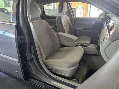 2008 Buick LaCrosse CX 4DR SEDAN   - Photo 16 - Hamilton, OH 45015