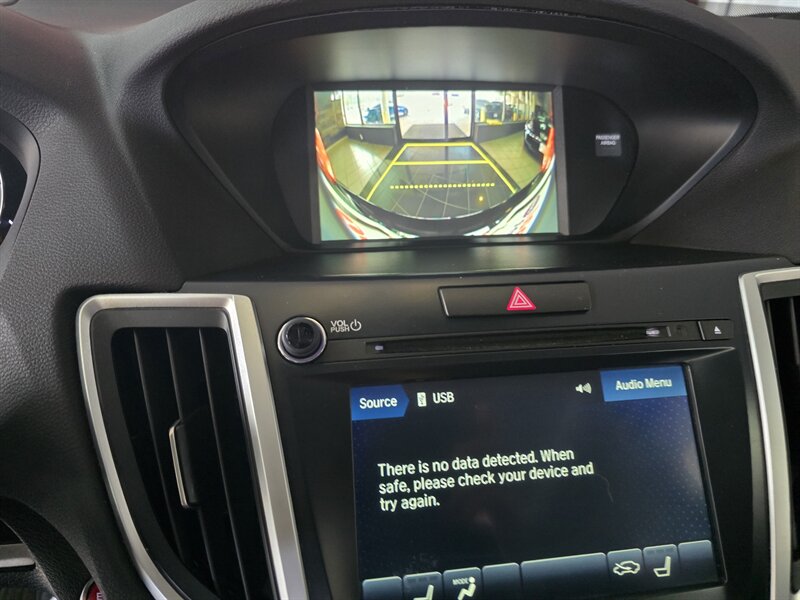 2019 Acura TLX SH-AWD V6 w/Tech - Photo 21 - Hamilton, OH 45015