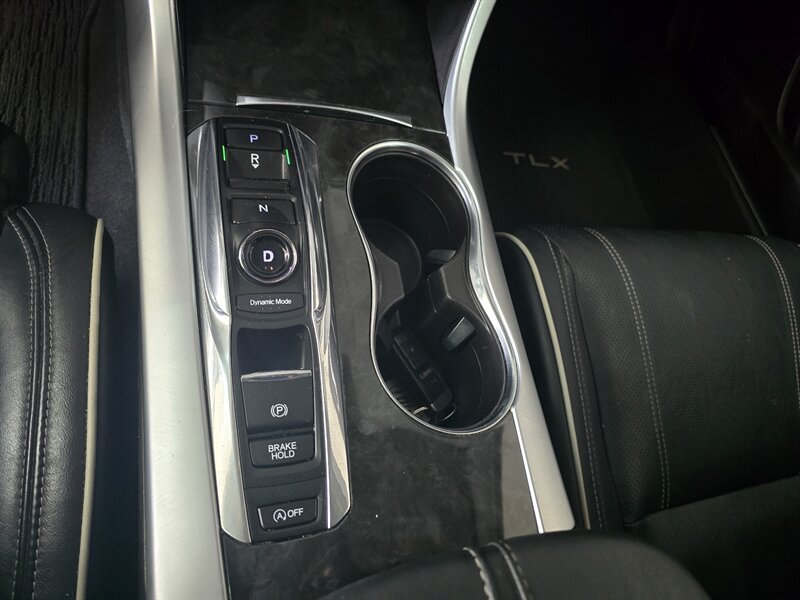 2019 Acura TLX SH-AWD V6 w/Tech - Photo 23 - Hamilton, OH 45015